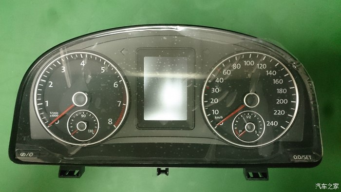 【#花20万就能拿海外硕士灰产调查##不出境4个月拿海外文凭灰产调查#】“直出硕士项目