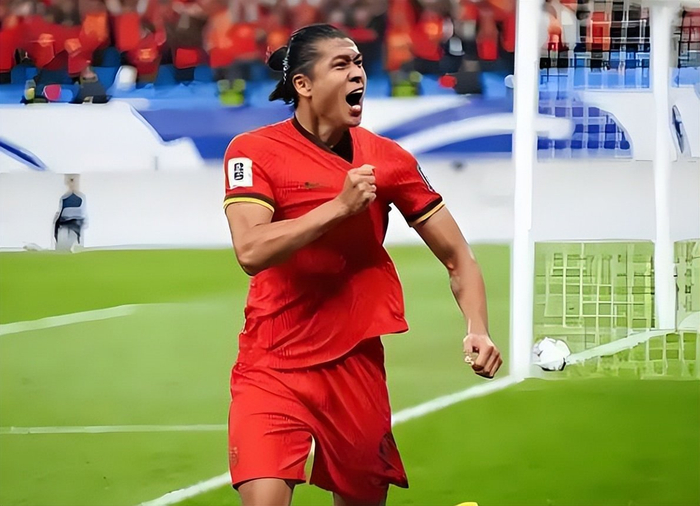 张玉宁单骑救主难挽败局 北京国安客场1比2鲁能