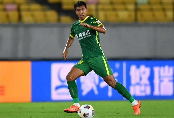 张玉宁单骑救主难挽败局 北京国安客场1比2鲁能