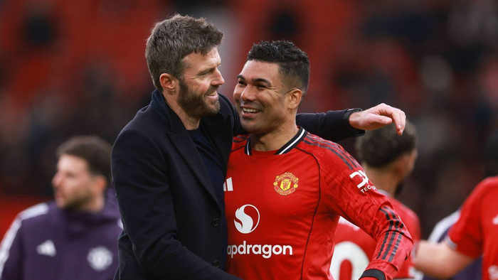 曼联今夏放走卡塞米罗 球员高光表现引发留队争