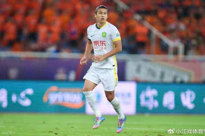 河南队掀翻海港 鲁京大战