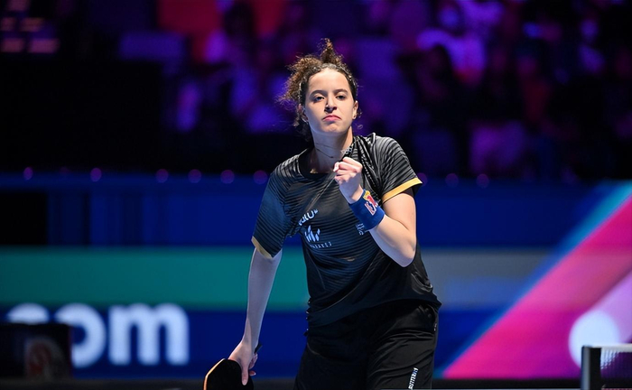 孙颖莎险胜埃及猛将晋级四强 国乒男队独苗迎强