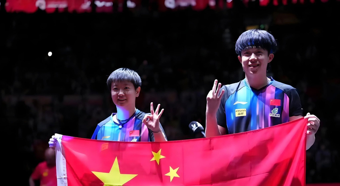 孙颖莎险胜埃及猛将晋级四强 国乒男队独苗迎强